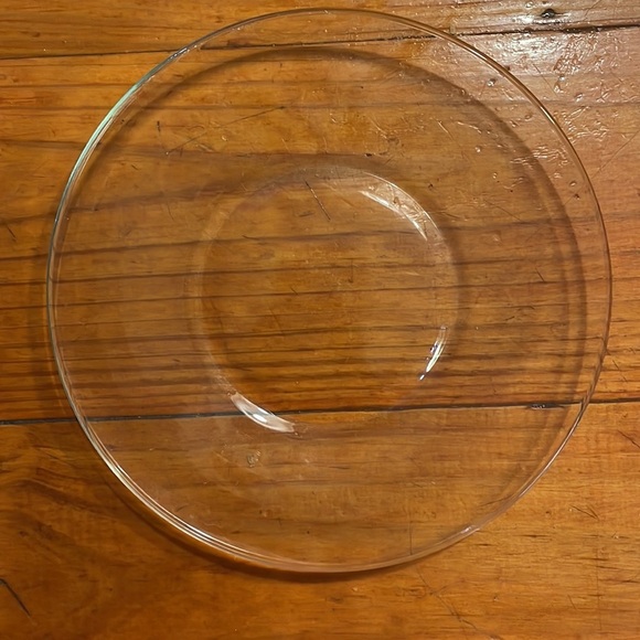 Set of EIGHT 8” heavyweight 1/4” thick curved edge glass salad dessert plates - Picture 13 of 15